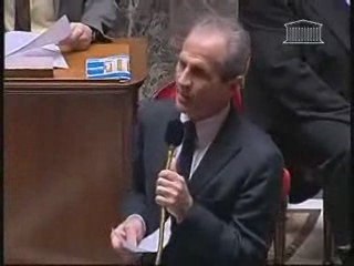 Hubert Falco répond à Marie-Louise Fort