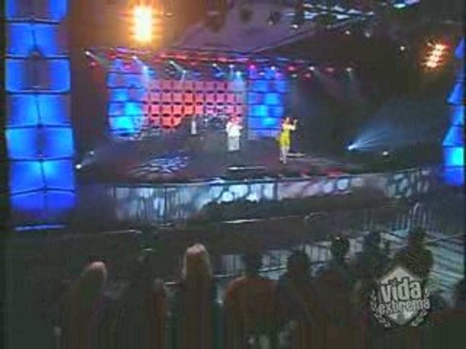 Tina Floyd- Amor Real Expolit Vida Extrema