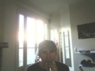 Wiwi égratigne "One of us" de Joan Osborne