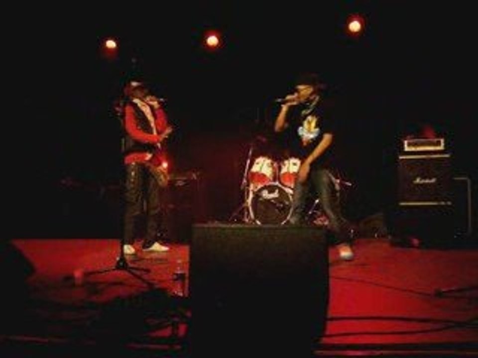 Wilow Amsgood feat SBS - Une nuit en enfer "live" Amsgoodies