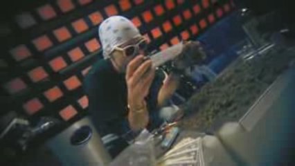 Spike si Guess Who - TU