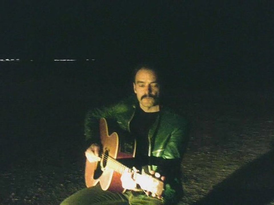 Dedans Dehors 1.2 / Dehors avec DIMONE "Aux ordres"