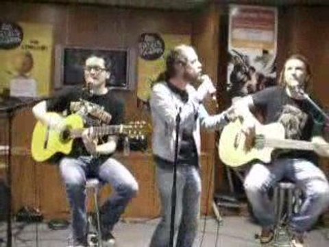 Showcase fatals picards a Amiens [ Bernard Lavillier ]