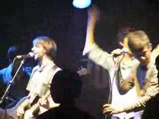 You're Strong - Waterllillies @ Double Six