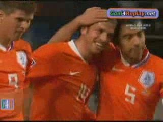 PAYS BAS 4-0 MACEDOINE VAN DER VAART