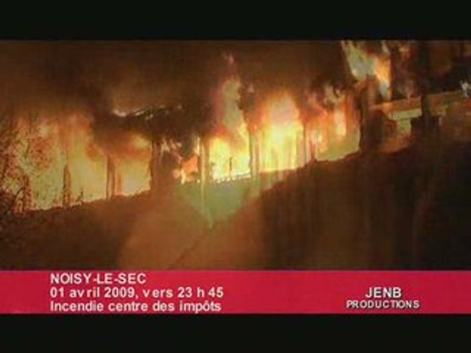 176 pompiers à Noisy-le-Sec (Incendie centre des impôts)