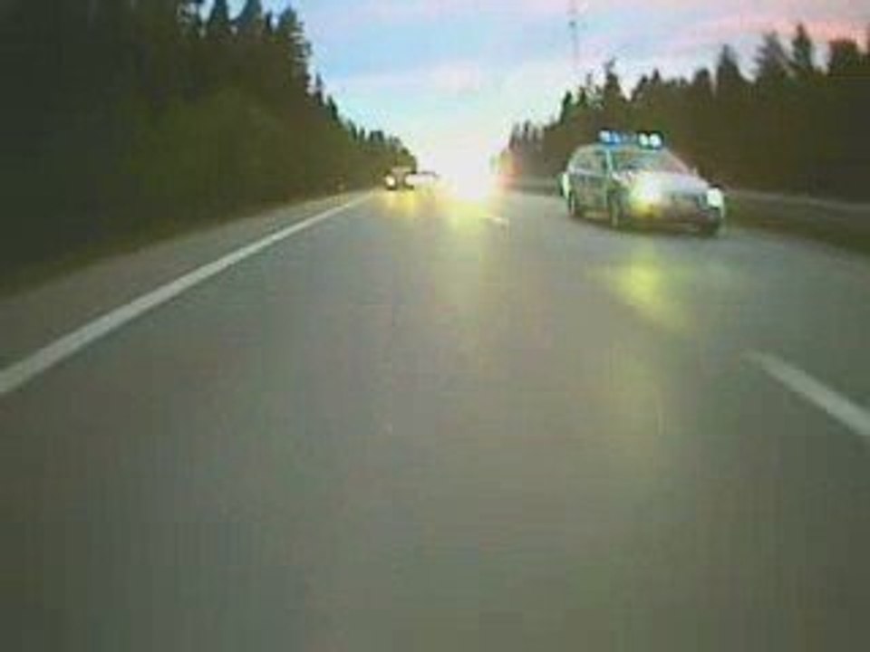Moto vs police 1/4