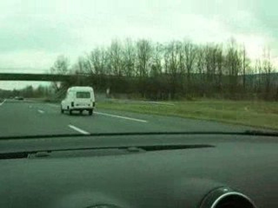 F6 TX sur l'autoroute bis