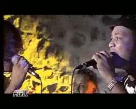 West Indies/Darling ( P St eloi/ Tanya St Val )