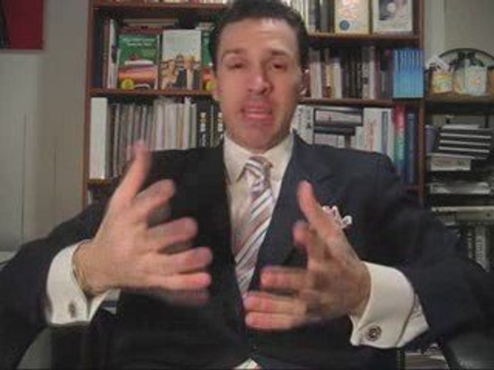Wealth Coach Shares An Insiderâ€™s Financial Freedom Tip