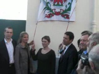 Vidéo dévoilement de la plaque de l'école JFK
