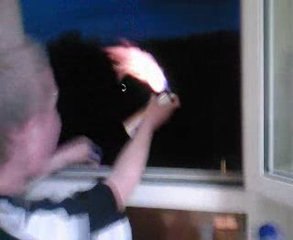 gaz+etincelles=feu!!! part 2