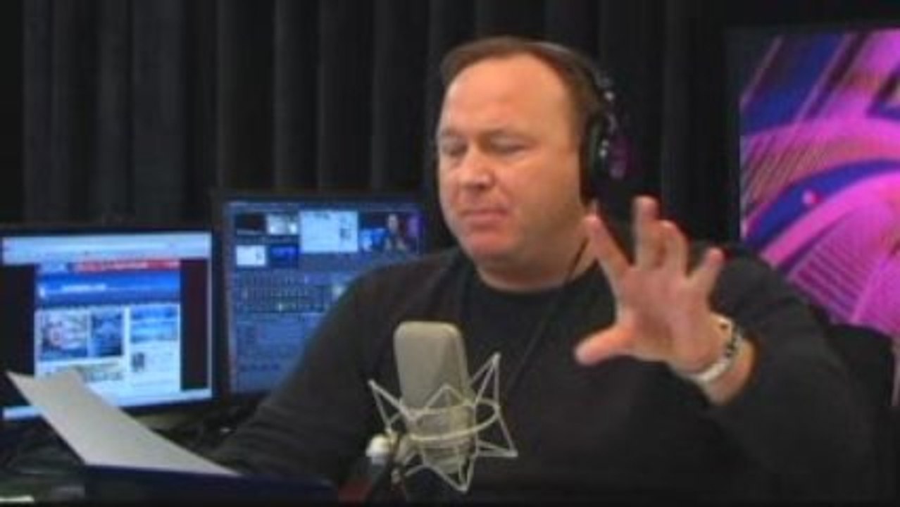 PENTAGON  TAKEOVER OF THE INTERNET !!  by Alex Jones 2009-04