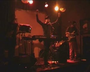 ארנון פרידמן והארנונשלנטים הופעה חיה ב"בנקס" ת"א חלק ב