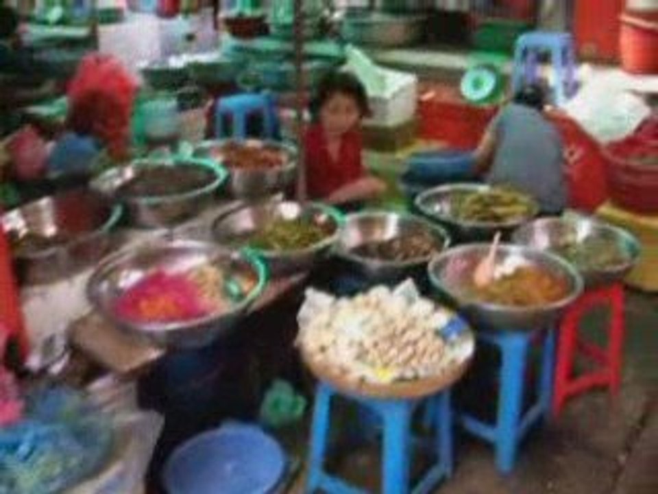CAMBODGE 2009 - Marché central de Phnom Penh - 1 sur 2