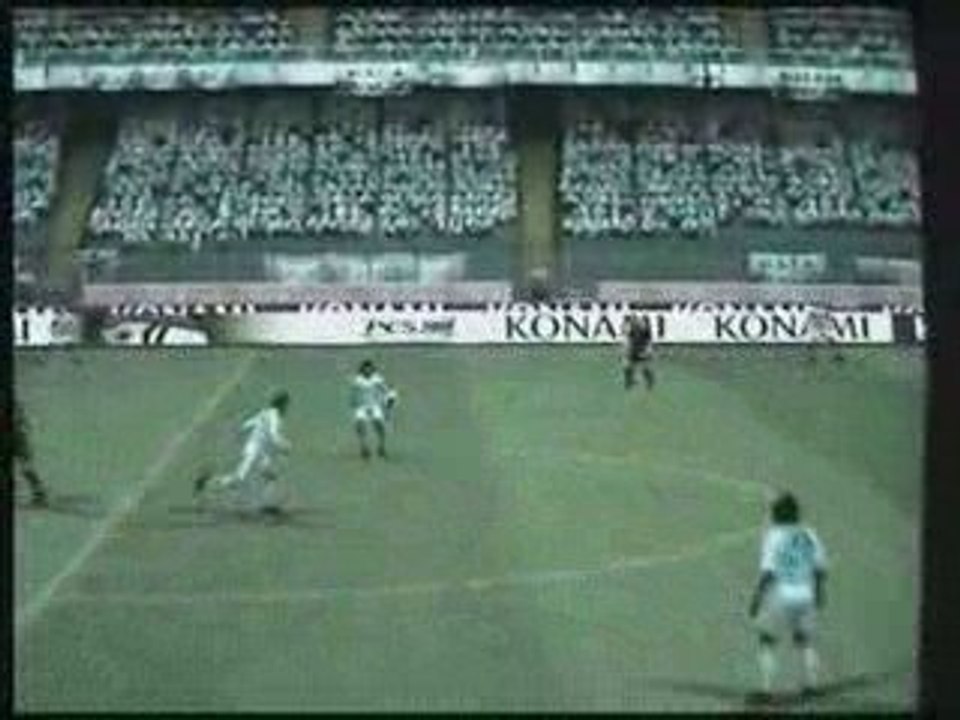 Louche et volée 47m beckenbauer