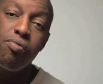 Interview Oxmo Puccino L'Arme de paix RAP2FRANCE.COM