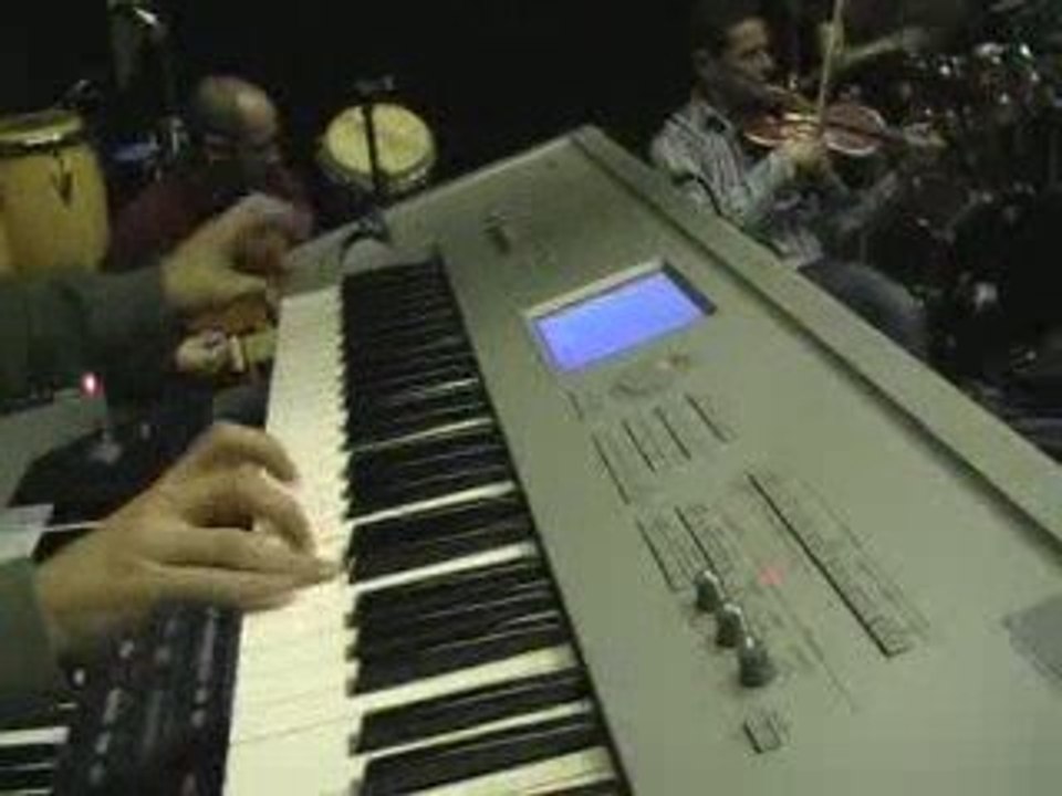 Préparation pour le concert Urban Raï 2009 - Mohamed Lamine