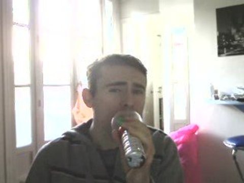 Wiwi égratigne Tu ne me dois rien