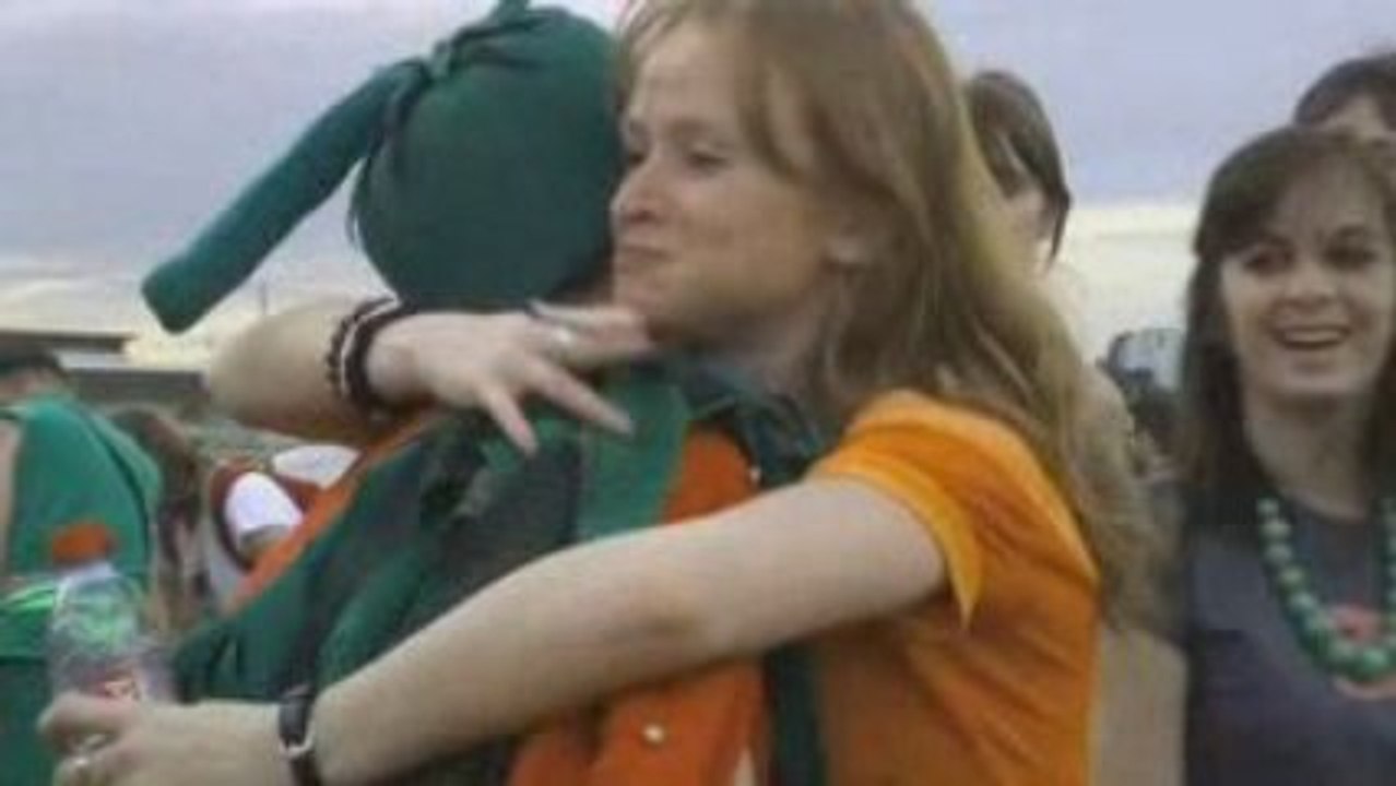 A Solidays les filles aiment la fraise, Micky Green aussi !