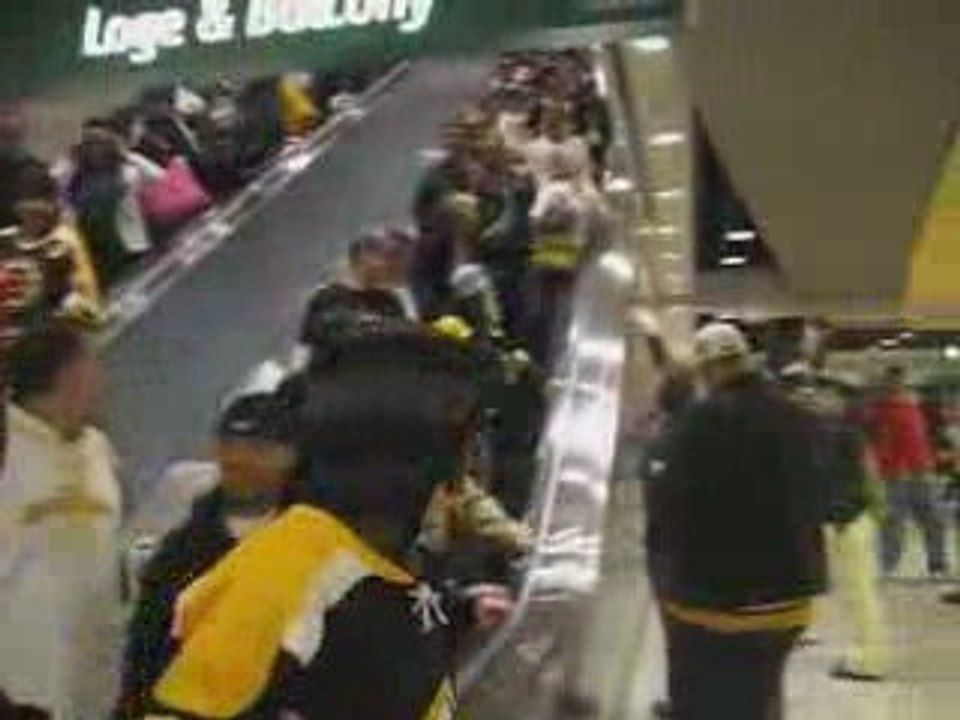 Escalator Girl