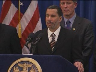 13 killed at US immigration centre