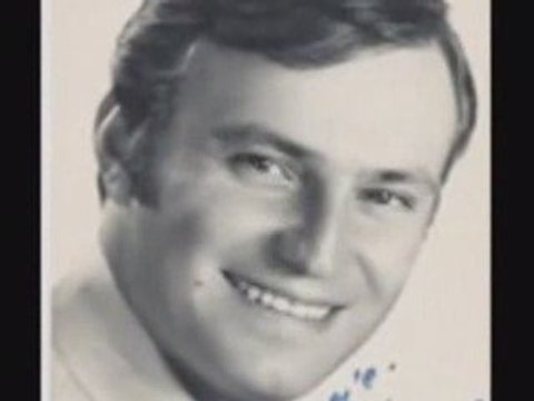 İclâl AYDIN ( Uçak Babama Selam Söyle )