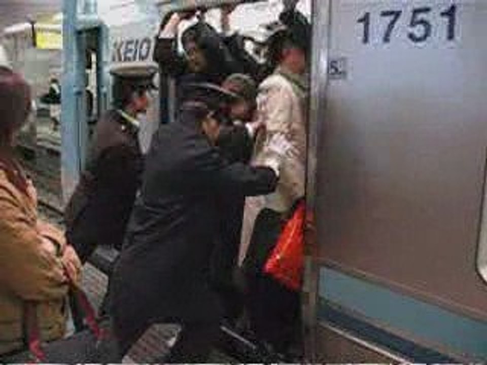 Metro_tokio