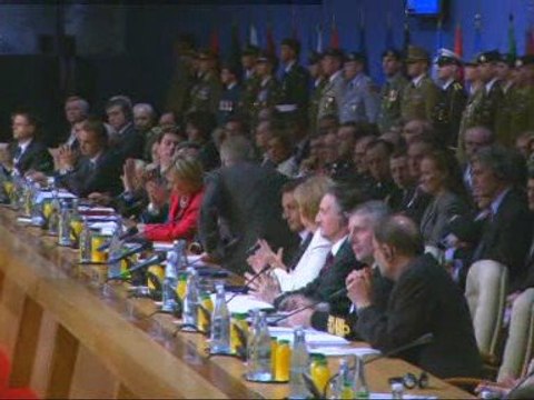 Barack Obama speaking at Nato summit