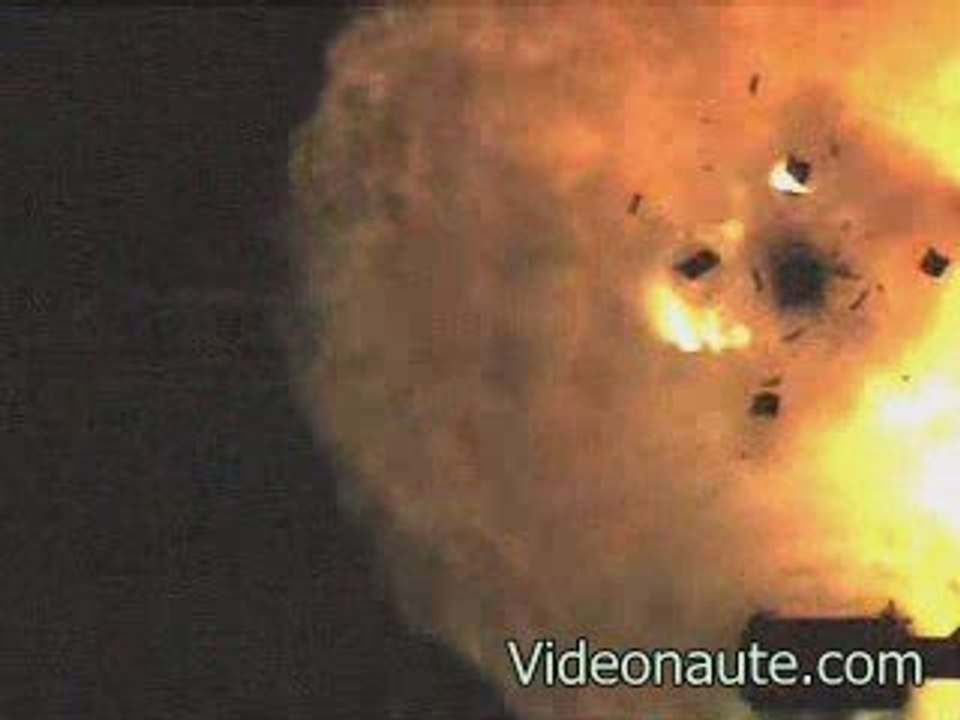 TIR D'UN TANK EN SLOWMOTION