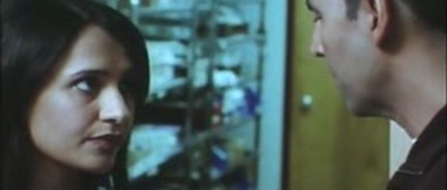 8X10 Tasveer (2009) - by Desitvforum.info_chunk_5