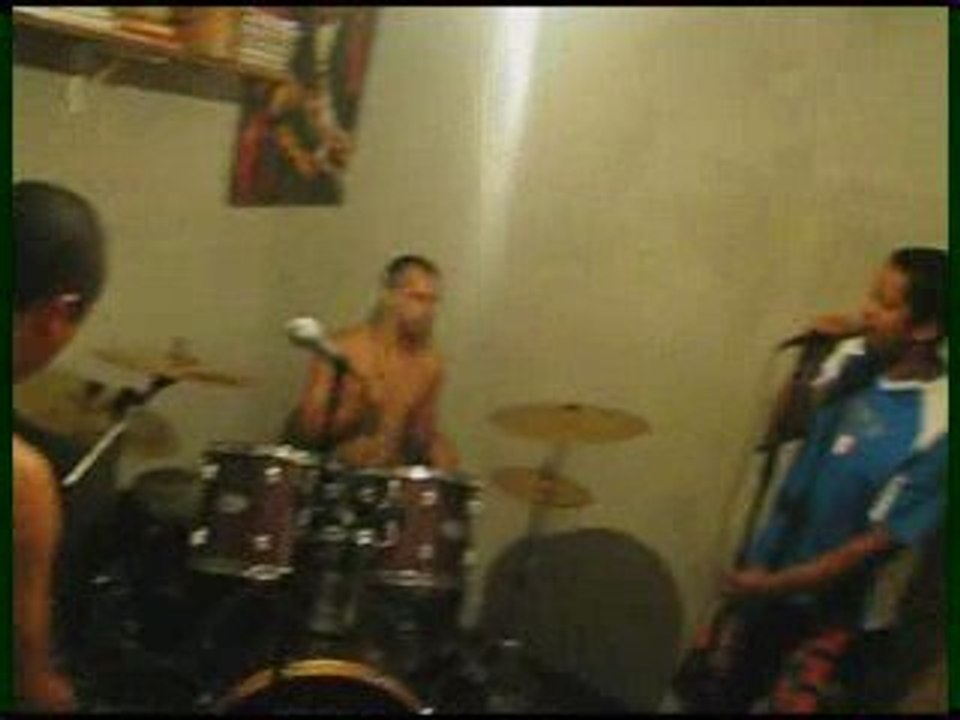 Viver - Emma Rock