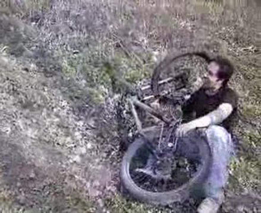 Chute terain de ludo