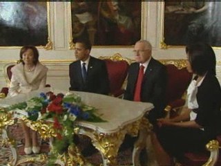 Barack Obama issues warning to North Korea following rocket