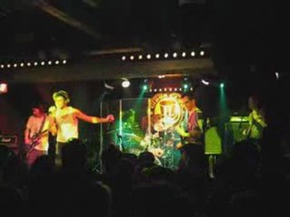 ZeDuk se fait le Gibus