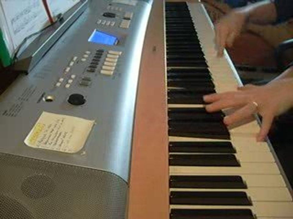 extrait de la BO de Mission impossible en duo ac mon frère