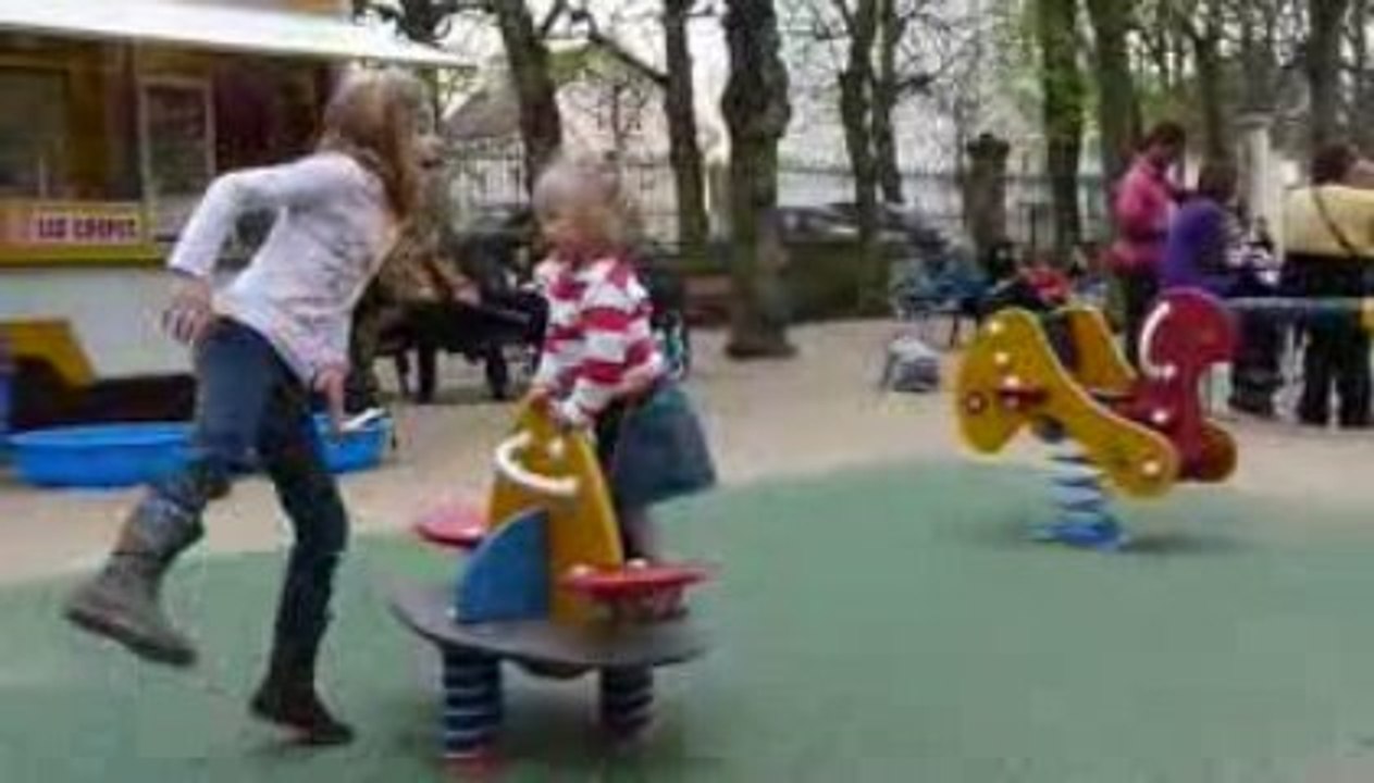 lea et sa copine1