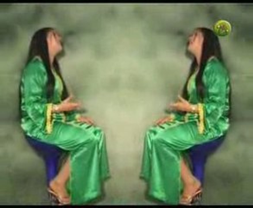 FATIMA TACHTOUKT"arka yalla lmeswak artala tazolti"