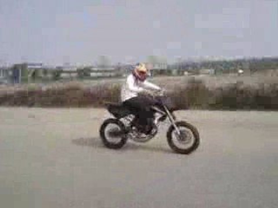 MOV02366