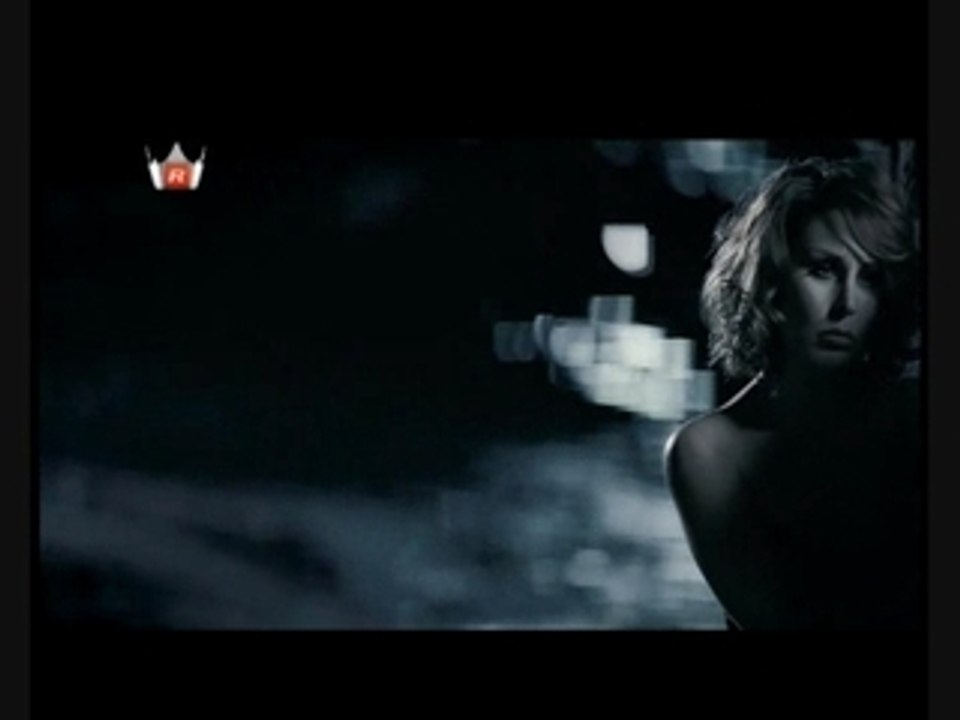 Funda Arar-SENDEN ÖGRENDIM video klip 2009 kaliteli