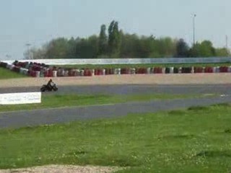 circuit carole sv 650 s et fz1 julien et nico 8