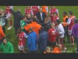 Football/Reims-Nîmes : Bagarre générale en fin de match!