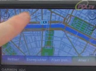 GPS GARMIN Nüvi 765 - Pixmania