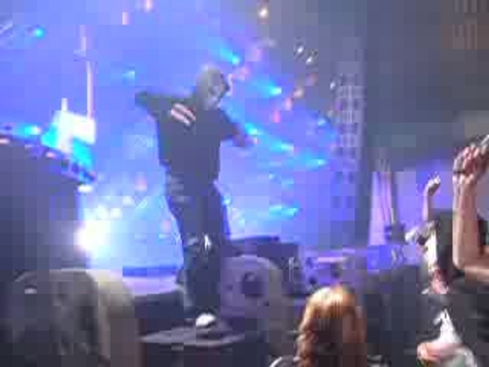 Angerfist vs Catscan ft Outblast