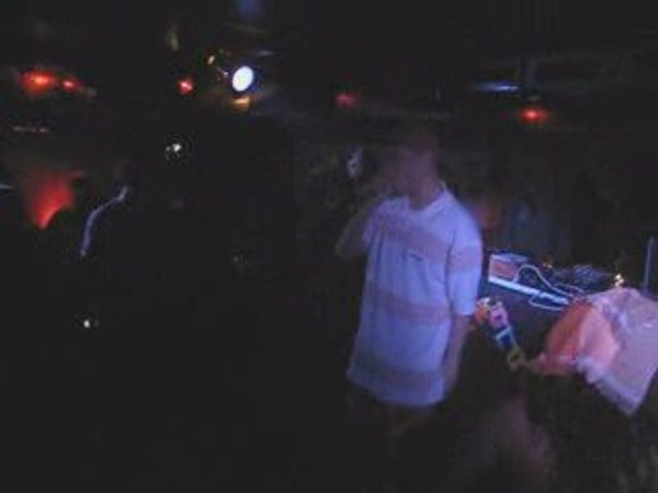 Ronny Trettmann - Großvater (live @ Calabash Berlin 09)