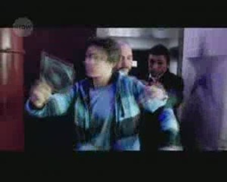 Hadise - Yedigün Reklami (2009) by Aluxton