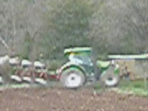 LABOUR LOIRE 2009 AVEC UN DEUTZ-FAHR K 90+CHARRUE 3 CORPS