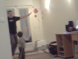 tecktonic jump dance papa et bébé