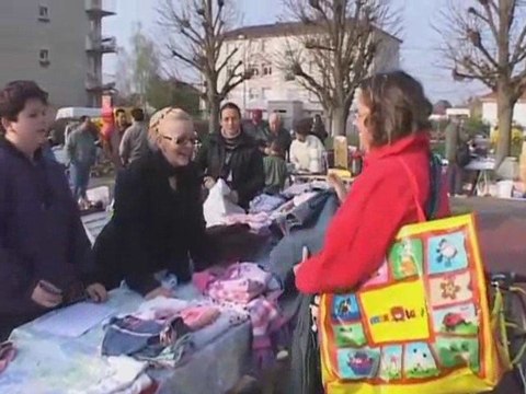 Sainte-Savine : Le succès des vide-greniers!