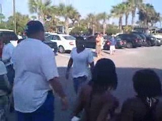 Jim jone encouragin a fight @ spring break